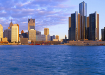 クリスマスの市場が閉まる中、ドルが下落する