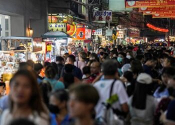 危機的なタイ経済には緊急刺激策が必要、首相官邸が発言