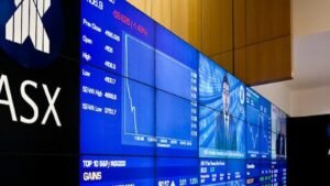 ASXのFY24純利益は、営業収益の増加にもかかわらず、コスト増加の影響で前年同期比3.4%減少しました。