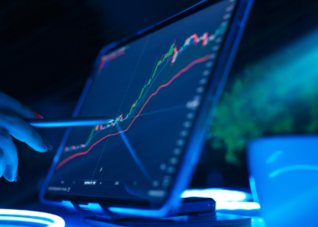 CROクリプト契約の説明図（図やインフォグラフィックの内容を簡潔に説明）