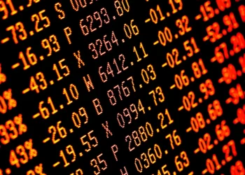 サーキットブレーカーとは？市場急落時に取引停止を防ぐ仕組み