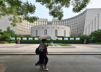 中国国債が2025年1月より北向スワップコネクトの担保に認定。国際投資家の資本効率を向上し、人民元の国際化を促進します。