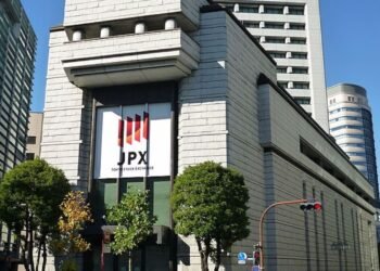 J-Quants Proにオフオークションと自己株式取得のデータが追加！市場分析がさらに進化。投資家必見の情報です。