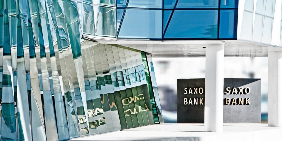 Saxo BankがOpenAPIを改訂し、コンプライアンス強化。Saxo OpenAPI変更の詳細とExcel Add-in利用時の注意点を解説。