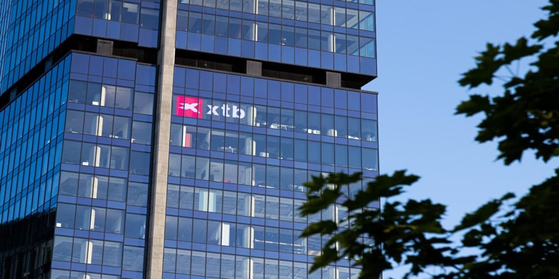 XTBは2024年第4四半期は減収減益でしたが、年間では大幅な増益を達成。顧客基盤拡大と商品多様化で成長戦略を推進しています。