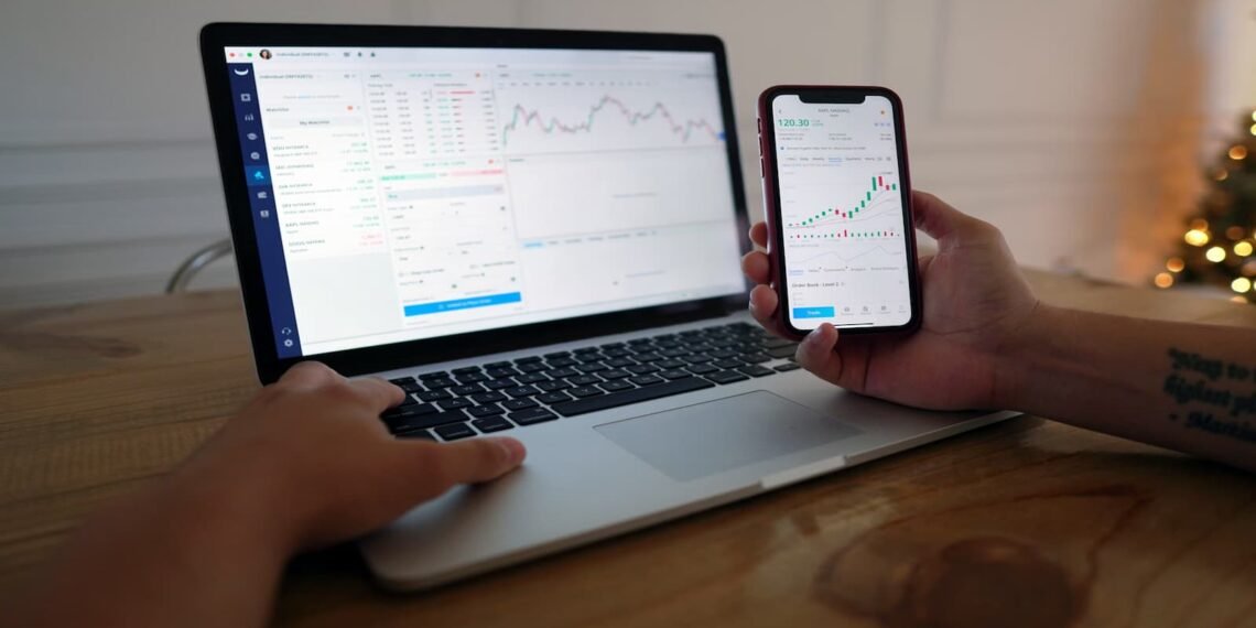 OANDA警告が示す偽名取引のリスクと業界への影響について解説。本人確認の重要性と今後の対策を紹介します。