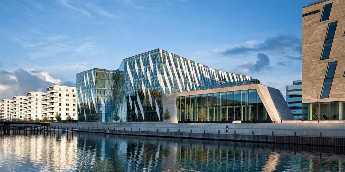 サクソバンクがカバードコールを全WL顧客にデフォルトで提供開始。その結果、オプション取引がより簡単になります。