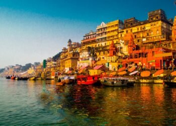 資源価格の変動がインド経済に与える影響とは？RBIの最新金融政策と、今後の成長見通し、物価安定への取り組みを分かりやすく解説します。