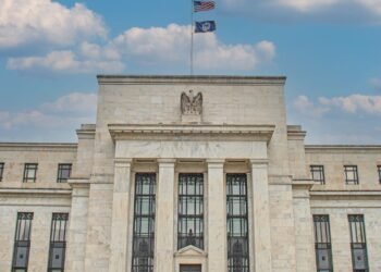 サンフランシスコ連銀 政策の最新動向。デイリー総裁が労働市場の軟化を理由に利下げを示唆しました。